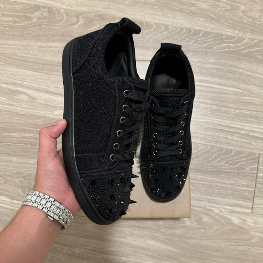Red Buttons All Black LowTop