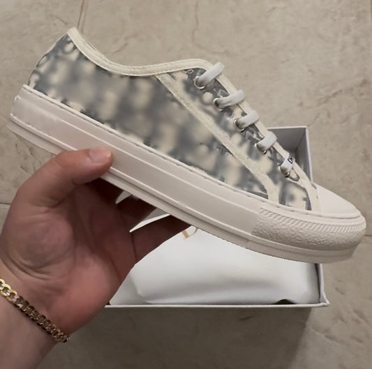 Diers White/Gray